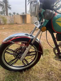 دراجه سفان البيع موديل 2023 نضيفه ناقصها شغلات بسيطه محرك ما مفتوح  / ...