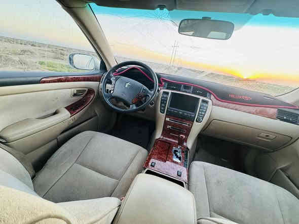 شاهينه 2005 كص جنطه 
متوم رقم وسنويه ورقم شاصي 
٦ بصمات بصمه رصاصي 
مكينه وكير وتبريد كفاله 
حساس امامي خلفي 
شاشه كأمره خلفيه 
سترين كهربائي 
كشنات كهربائي 
السعر ٣٧ 
مكان السياره ميسان 
***********
***********
