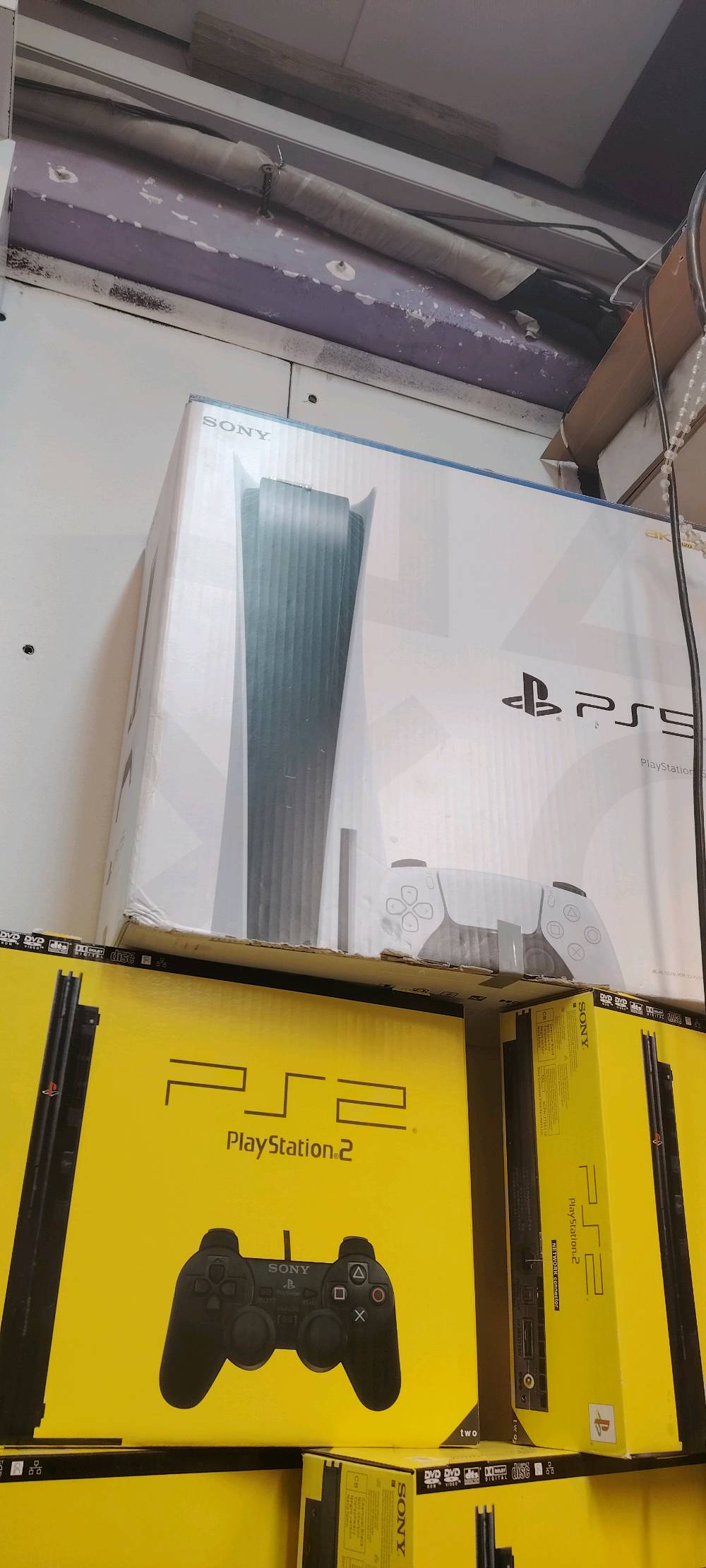 سلام عليكم متوفر كل بليات جوستكات أغراض أقراص داخل الجزائر تواصل رقم واتساب 