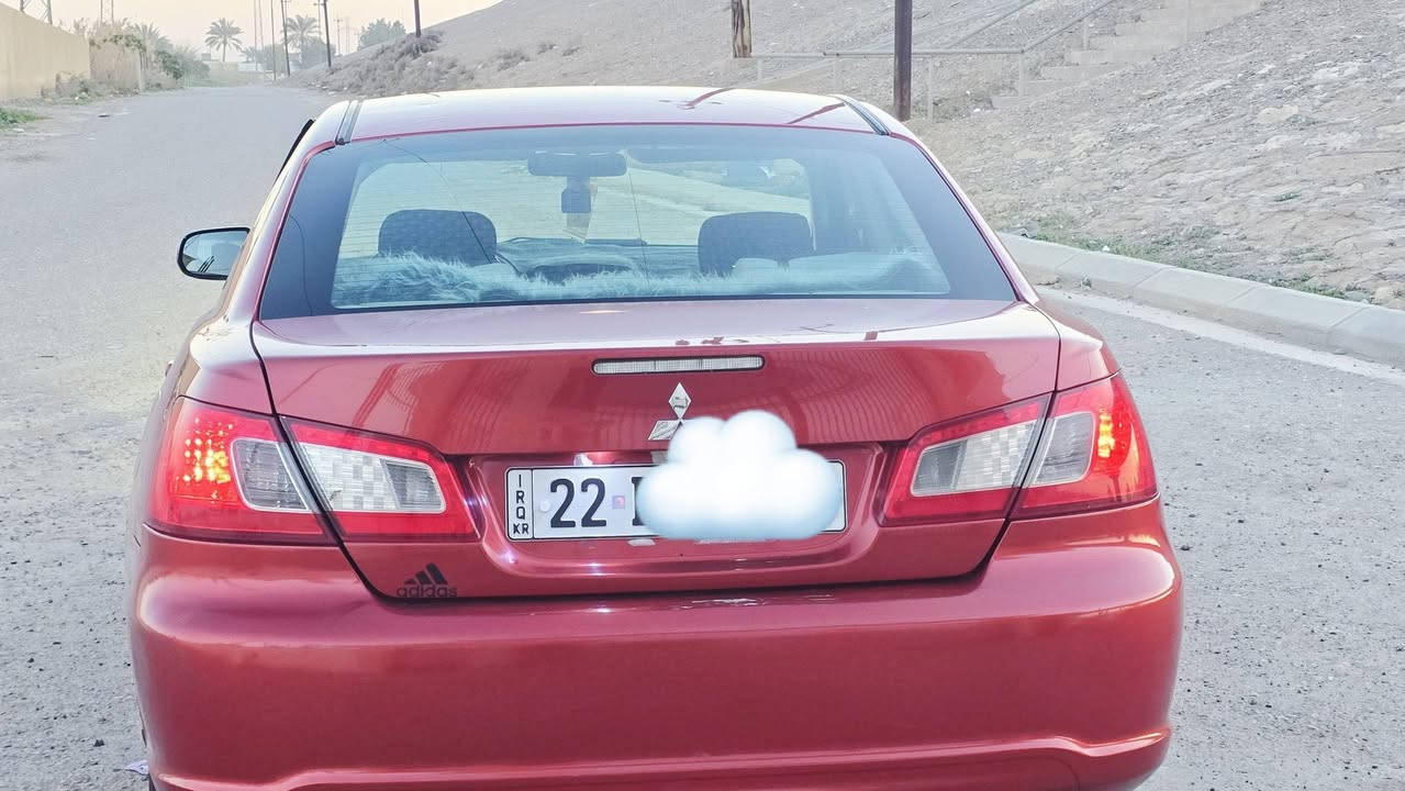 سلام عليكم كالانت خليجي للبيع موديل ٢٠١١ رقم اربيل خليجي تحويل مباشر هزة جديده محرك وكير بشرط تخم تاير جديد صدر جديد كهربائيات ضفيره تبريد ثلج سنتر لوك وشاشه وكامره ومنظومه زنون...بيها  بنيد مبدل وجاملغ امامي مبدل وقماره صبغ بشرط بدون قطره معجون كلها تعرف هاي  الالوان تجرد دائما وبكل السيارات..تراييك وين مايعجبك مكان السياره صلاح الدين 
قضاء بلد....*********** اتصال وواتس اب 
            .... *********** اتصال //////
