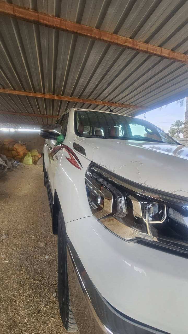 سلام عليكم سيارة للبيع كويتي٢٠٢٣ فول مواصفات تشغيل بصمة مكفولة كفالة عامة ماشية 40 الف السعر خاص اتصال على الرقم  ***********  او ***********
