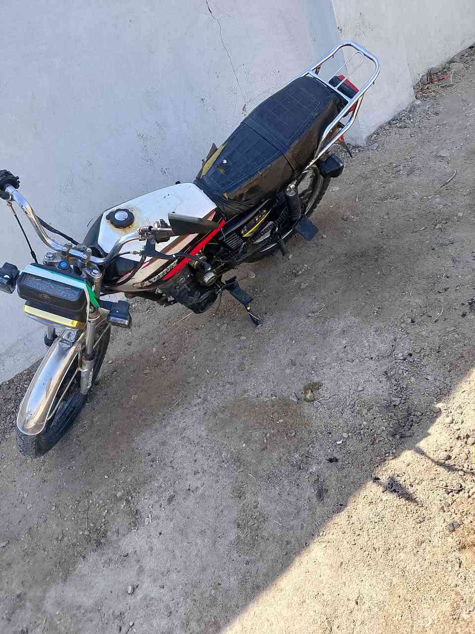 دارجه يراني لبيع لمحرك مال سايم  نضيفه شلعه بيه تخبل كهرباياته كله شغاله مابيه نقص برقي سعر 400 لمكان فلوجه سجر  متواجد على لفيس


**إذا كنت صاحب هذا الإعلان وتريد حذفه لأي سبب، رجاءا أرسل رسالة إلى الدعم الفني**