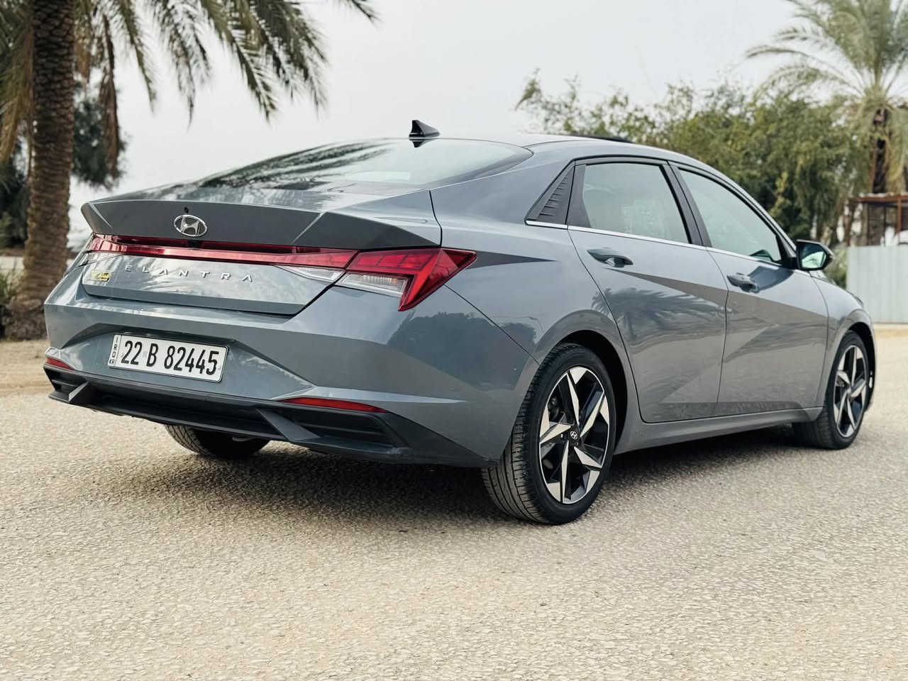 النترا 2022رقم اربيل جديد
مكينه وكير كفاله
مكينه 2000دوش
السياره فول موصفات
فتحه،بصمه،
رادار امامي ،رادار جانبي 
مثبت مسار ،تدفئه بل كشنات
كاميرا ،كشنات حضن ،داخل جلد
اوتو هولد،سايد بريك دكمه
وبعد بيه موصفات 
$حادثه باب وجاملغ )
تريد وكاله او مداور اني حاضر
مكاني بابل القاسم 
السعر 149وبيه مجال حك الجيه 
مراوس  حسب القناعه
***********
***********
