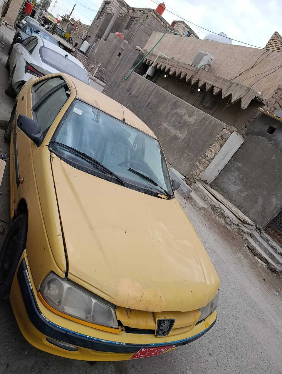 بيجو بارص ١١سنويه منتهيه مكفوله مكينه وكير ولاخياسات ولا ضربه نضيفه كلش ابيع كوم حديد *********** ب١٣
