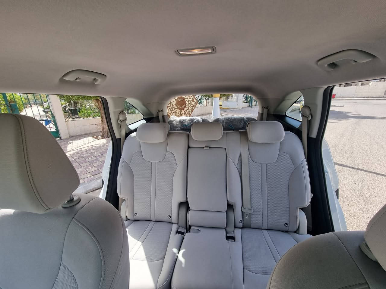 كيا سورينتو 2024
موديل 2024
4 سلندر 2500
7 راكب
ماشية 37000 كيلو
مواصفات السورينتو معروفة
مكفولة بدون حادث عدا منطقتين صغيرتين
تكحيل فقط بالبنيد وباب السكن
***********
