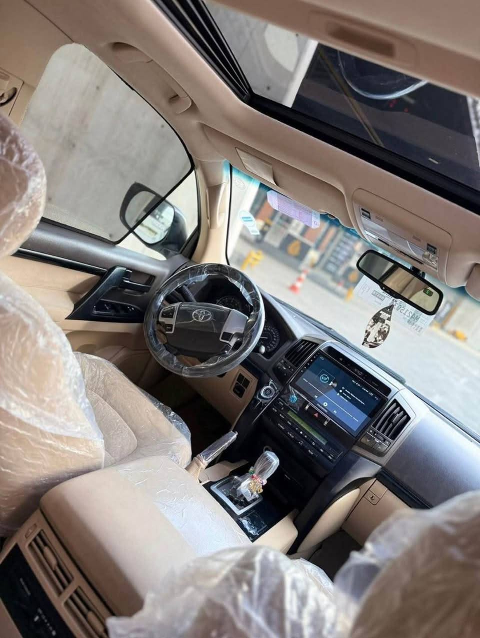 ‎بۆفرۆشتن. 🔱🔱للبیع

‎‏Toyota landcrusier 2013 GX شەریکەی جیهان

‎تۆیۆتا لاند کرۆزەر GX فول شەریکەی جیهان
‎سڵاید ،بەخی ئاو ،هۆک،فڵچە،تبرید مرکزی،٣ ریز کوشن
‎لایت لید و عەدەسە دەبڵ ئەکسل،

‎ئاوێنە کارەبا،بلاجکتۆر،چەندین مواسەفاتی تر..

‎ئەزیزان سەیارەکە بێ بۆیاخە بێ چاڵ و شوخت و تعدیلە
‎گێڕ و مەکینەو ئەکسلی بەشەرت نەکراوەتەوە
‎سەنەوی ژینگەی تازەیە بە ناوی خۆمەوەیە
‎١٤٠هەزار کم رۆشتوە
‎ژت:*********** السليمانية, العراق
