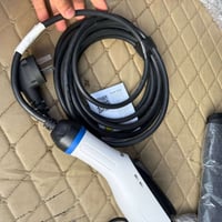 شاحن BYD • ١٠ أمبير • توصيل