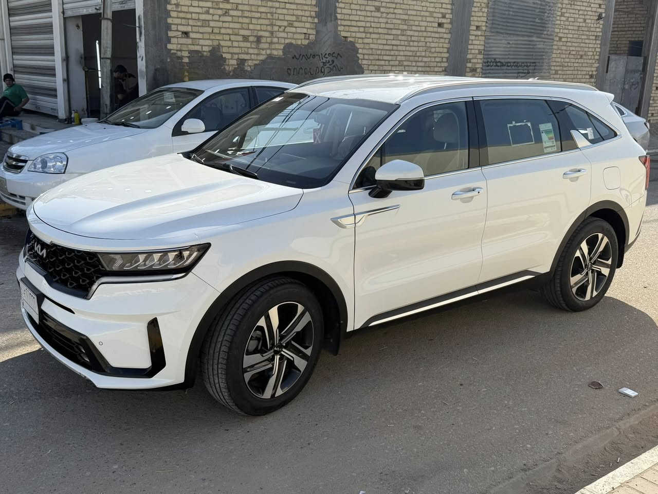 السلام عليكم سورنتو 2023 ماشيه 80 الف بيها كارت صبغ  بجاملغ الخلفي والباقي كفاله حداديه كير مكينه تبريد كله شرط سعره263 وبيها مجال بسيط للشراي مواصفات الفول معروفه وكير ماوس مكانها السماوه لاستفسار  *********** ❤️
