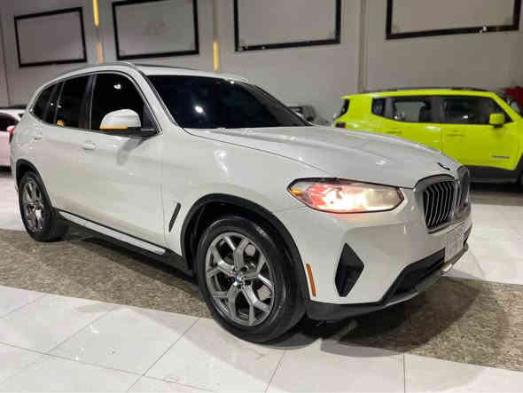 BMW. X3 موديل 2024 
فول مواصفات بانوراما كشن جلد كارةبايي خزن  رادار حساس  ئاوينة كارةبايي 
4پارجة سبوخ سفعة سةكن بي ژوري بي ايرباگ  
شوين هةولير 
*********** 
سعرررر 278 Singapore
