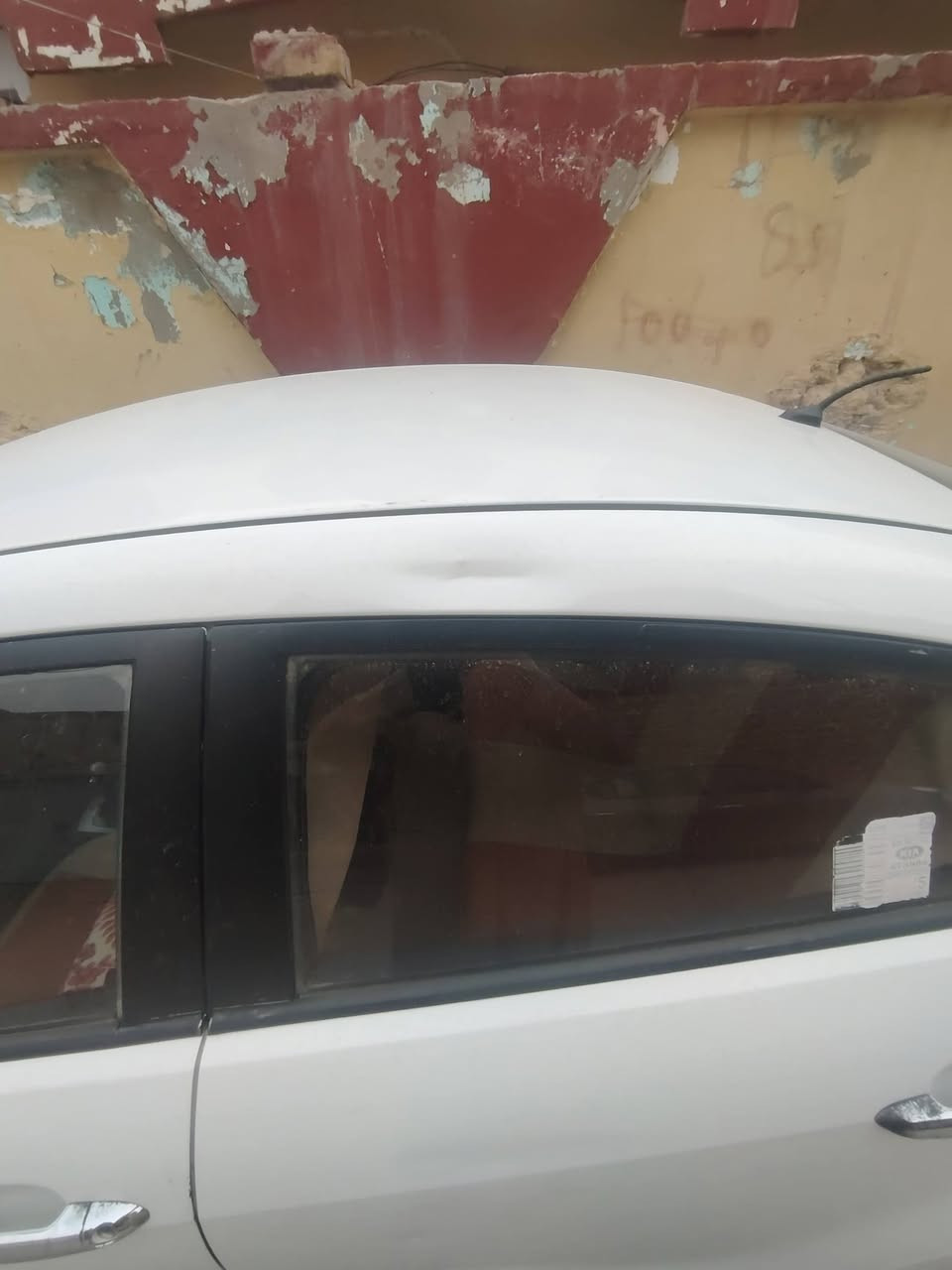 كيا ريو موديل 14 رقم مثنى انكليزي بيهه صبغ داير جاملغ الخلفي السعر 85بيهه مجال ***********
