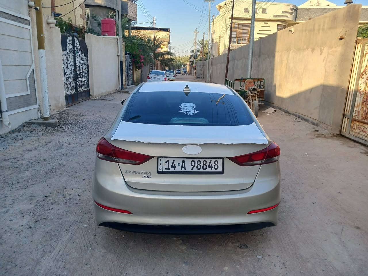 السلام عليكم النترا وارد امريكي. ضربتها بالبريد ما واصل الشاصي. السياره الصدر مالتها بالكيس سوني ذابه. وبس هاي الطخ اللي بيهن قاعد تشوف اقوال عينه. والتبريد خير من الله. تخم تاير جديد  المحرك جديد استوني ذابه. والسياره باسمي وتحويل ثاني يوم الرقم 0 7 7 4 2 1 3 4 0 8 4. والسعر 123 و في مجال
