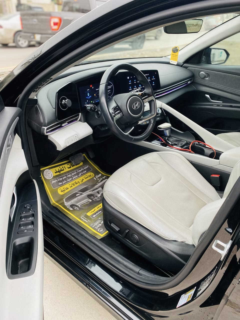 ⛔️⛔️النترا هايبرد لمتد اعلى فئه
الموديل :2023

المواصفات لمتد اعلى فئة موجوده بالهايبرد :-

🔘فتحة سقف سلايد طكتين 

🔘كشنات خزن مميوري 2 وضعيات مع امكانيه الخروج السهل

🔘سستم صوت من شركة Bose 🔊الالمانيه + دمام مع امبليفاير
 
🔘داخل لونين مميز اوف وايت ابيض مطعم باسود ورصاصي

🔘لد امامي + لد خلفي 

🔘دشبول متصل + لد ليزري مخفي مع اناره مخفيه اكثر من 70 لون 🌈

🔘لايت زنون 3 عدسات بلادي مع حاجب لد نهاري 

🔘بصمه تشغيل وايقاف السياره 

🔘حساس امامي + حساس خلفي 

🔘كامرا دواره + حساس 360 درجة

🔘اوتو  هولد 

🔘مود درايف 

🔘ثلاث مودات قيادة

🔘سايد بريك كهرباء 

🔘كشنات  جلد  ابيض + كشنات  كهرباء

🔘كشنات حار + بارد  + كهرباء + خزن

🔘رادار  امامي + رادار جانبي + رادار  خلفي

🔘صندوك  ذكي عند الاقتراب 

🔘يدات بوب لمس للبصمه

🔘نظام ترحيب للسائق مع انارة 

🔘تبريد منفصل مع مناخ منفصل للسائق والراكب 

كل مواصفات موضحة بصور مع صور الحادث 
حادثها تبديل دعاميه فقط بدون اي بارد السيارة كاملة مكملة مابيها نقص برغي

مكاني بغداد المنصور 

للسعر التواصل خاص او الاتصال:
***********

#للبيع
#سيارات
#النترا
#هايبرد
#لمتد
#هيونداي
#سيارة
