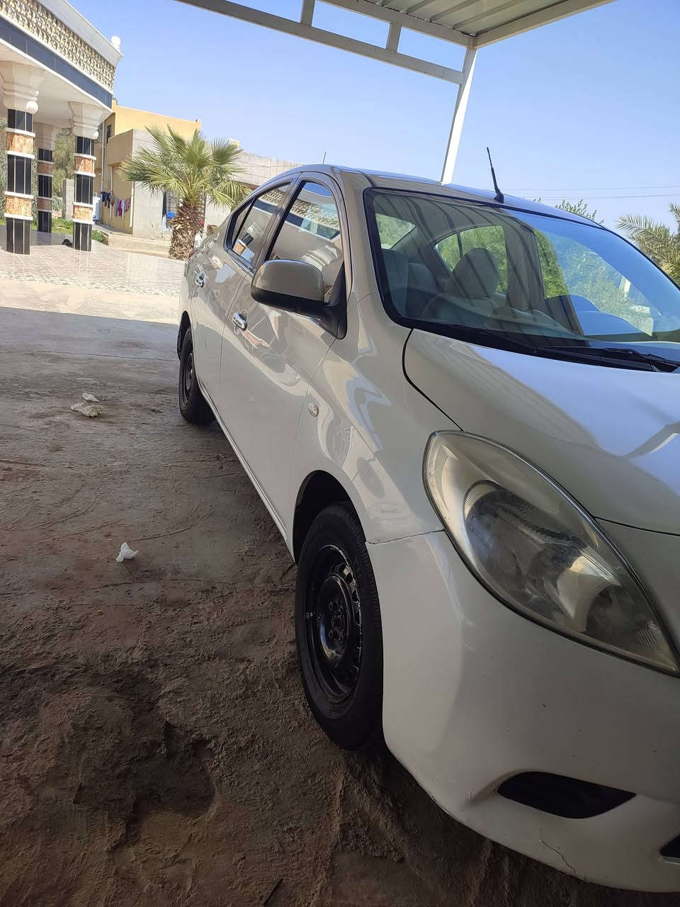 سياره نيسان سني موديل 14 هندي رقم سليمانيه جديد وارد خليجي سياره تخم تاير صدر جديد  تبريد ثلج شرط تحويل ثاني يوم
السونار مرفوق ويه الصور/السعر 85.    غير متواجد ع فيس 

***********
