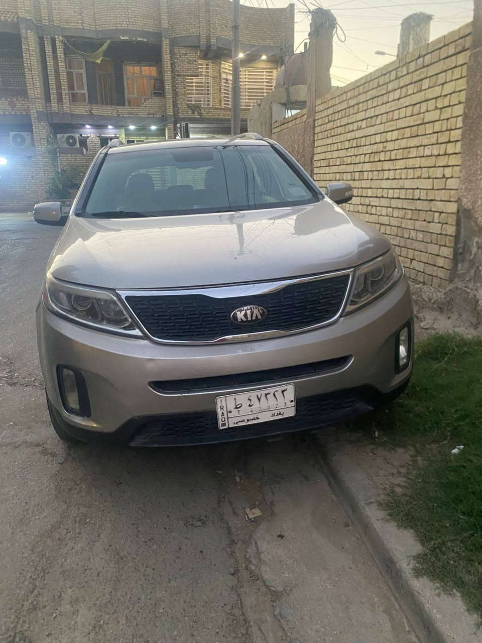 سيارة للبيع سعره ١٣٠ وبيه مجال بسيط
سورنتو ٢٠١٤ خليجي سبعه راكب ٣قطع تبريد رقم بغداد 
مكانه بغداد / البلديات  
للتفاصيل اكثر الاتصال عبر هذا الرقم ‏‪***********‬‏
