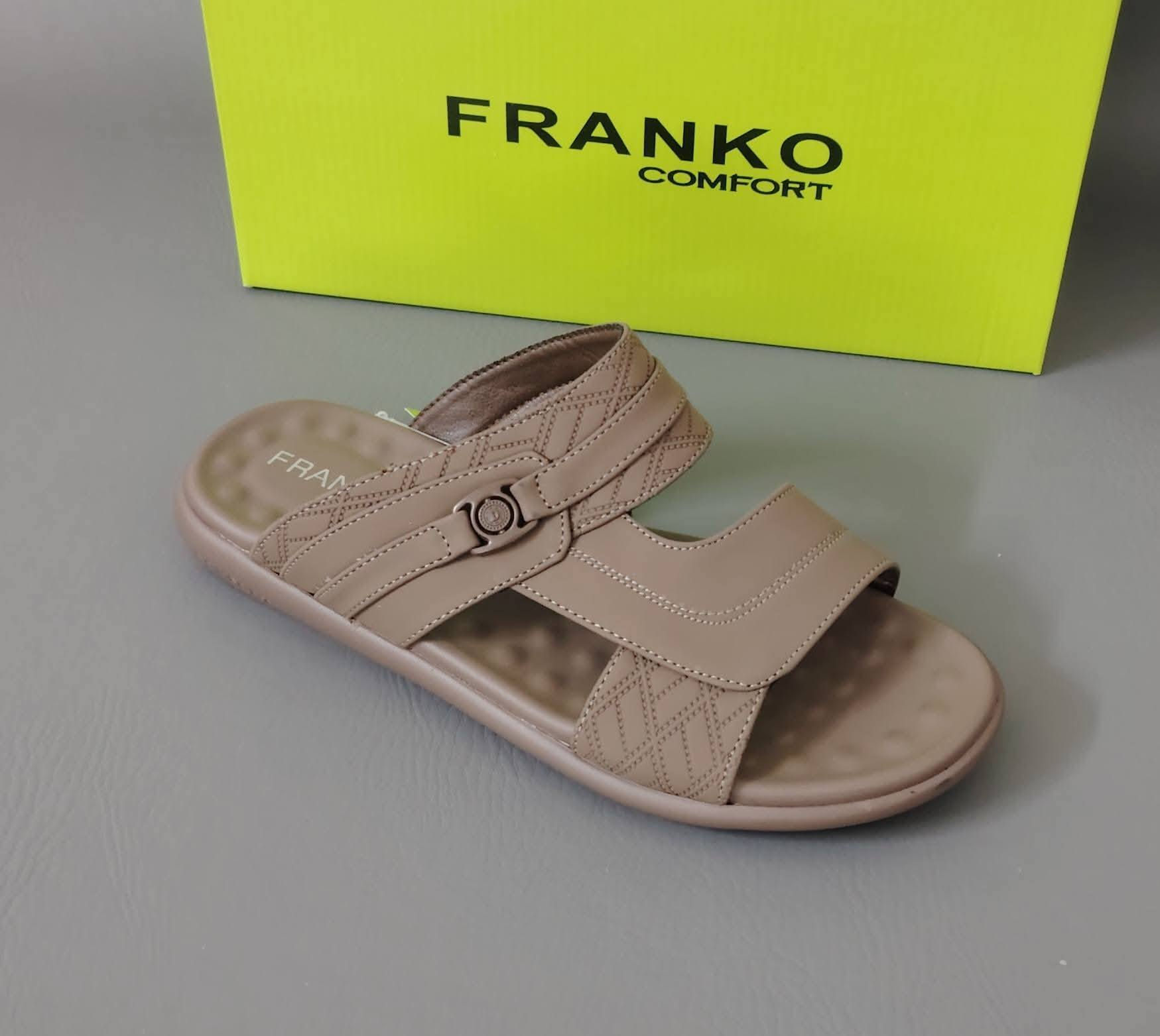 Newcollection🌟 حصريا 
متوفرة الآن.
لە ئێستادا بەردەستە.
Men/بياوان/رجالي
⭕ السعر 000'30 مع توصيل مجاني 
🔹 العنوان خانقين ***********
