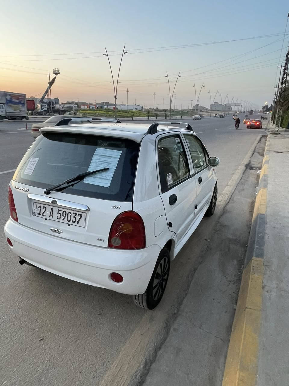 السلام وعليكم شيري كيوكيو 2010 كير اوتوماتيك 
السياره وضع شركه شرط سبير مانازل 
والسياره شرط بدون صبغ 
والسياره محرك وكير بشرط 
وترايك وين ماتريد طخم تايه جديد 
السياره ماشيه )100) الف مامتعوبه شرط 
كتلوكات شركه موجودين 
كابون بانزين ماستر كارد 
تبريد وتدفئه شغالين ثلج التواصل ***********
***********
