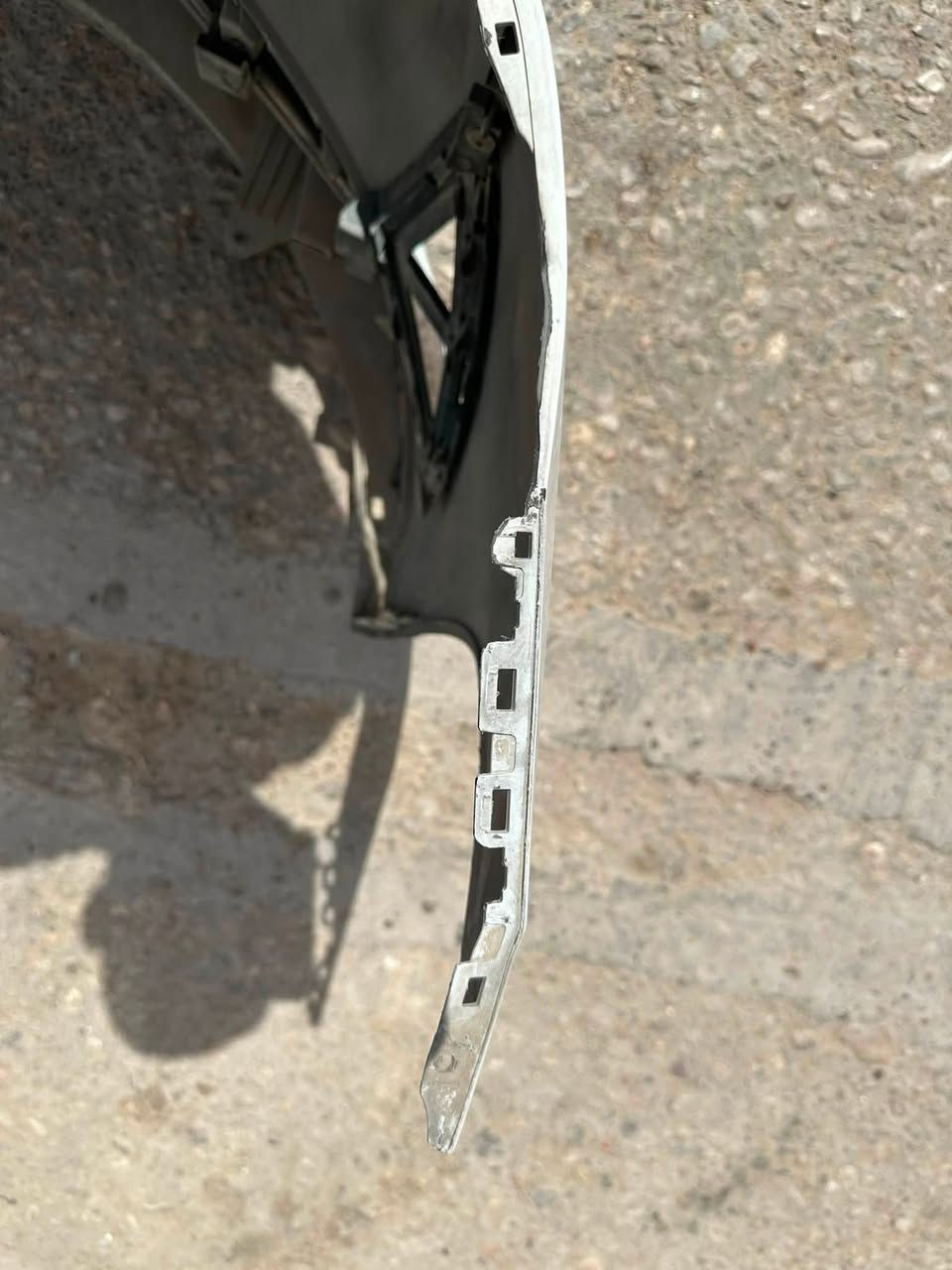 دعاميه اماميه النترا من 21الى 23 امريكي جيب وشد كامله هيه وغراضه بيه كسر بالدعاميه والشباك صغير وهذا الاسود صبغ يروح بوليش سعره 60 الف مكاني النجف ***********

