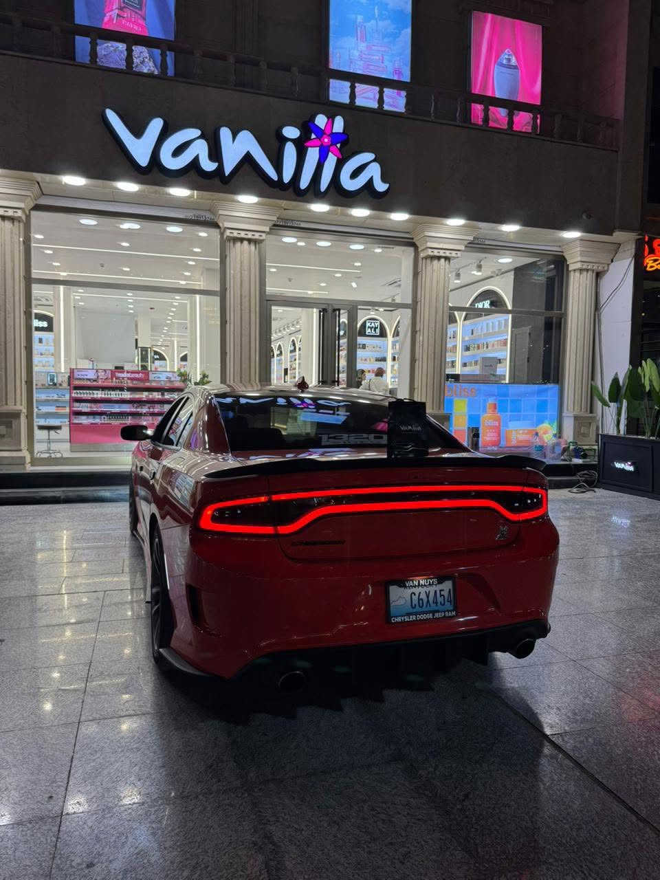 سلام عليكم جارجر سكات باك 2023 
وارد أمريكي 🇺🇸  مزوده 
الضر دعاميه وبنيد 
رقم أربيل وكاله ثاني يوم 
ماشيه 48 ألف كيلو 
السياره مصروف عليها هواي وتسوه اكثر 
التزويد العليها 

شوتة K&N
 نوزلات هيلكات 
اويل بم هيلكات 
بلكات ريسنك NGK
هدرز لونك تيوب STANLESS POWER
ولف حماوة mishimoto ريسنك 82
اويل كاج كان

لتواصل *********** 
واتساب فقط
