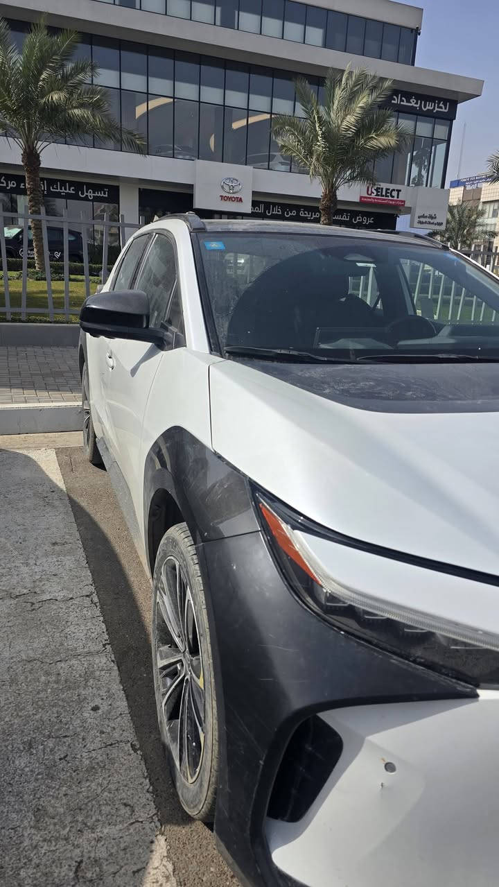 مراوس فقط واذا كهرباء يكون افضل تويوتاBZ4X 2023 كهربائية بالكامل فول1\1 تسارعها من الصفر الى 100 ب3 ثواني دفع رباعي مزودة بمقاعد رياضية السيارة تمتلك رزانة وعزل وسرعة واقتصاد بنفس الوقت بحيث في الشحنة الواحدة تمشي 550KM السيارة وارد امريكي 🇺🇸 ياباني اصل مو وارد الصين السيارة بأسمي رقم بغداد.. صبغ ربع بنيد ودعامية نفس لون السيارة  ماشية ٤٥ الفف
المواصفات :
بصمة +اوتو بارك +تشغيل عن بعد
بانوراما
كاميرات 360
رادارات 360+حساسات امامية وخلفية 
كشنات كهرباء+تدفئة+ تبريد الكشنات الامامية والخلفية +تدفئة مقود
هاند بريك بصمة
Auto Hold
وضعيات قيادة (ECO+SPORT+NORMAL)
يدات كهرباء
اشارات بالمري +اشارات لكزز بلاد من الشركة +اضاءة زينون +اشارات LED+إضاءة LED
شحن لاسلكي +USB+TYPE C
مخرج تكدر تغذي بيتك بالكامل
كير ماوس
فور ويل AWD
شاشة كبيرة + فول تحكمات ستيرن
صندوق كهرباء فتح +غلق بالقدم 
قطعتين تبريد
لد نهاري+ لايتات ٤ عدسات 
شفتات ستيرن
وبعد بيها هواي مواصفات السيارة ما تنوصف بمنشور لكن للأختصار
عنوان السيارة بغداد 
السعر 190 وبيها مجال للاستفسار الاتصال على الرقم *********** واتس
