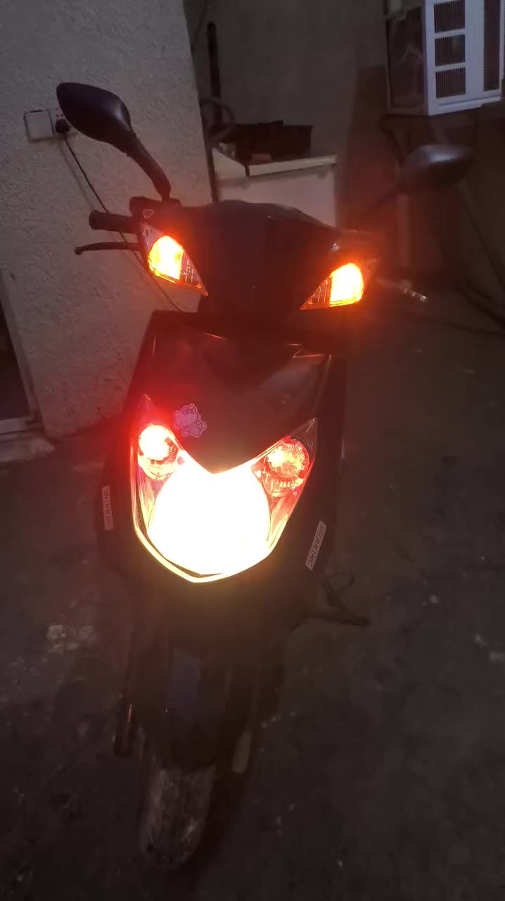 السلام عليكم سكنس فحل  للبيع الدراجه  كهربائيات الدراجة سلف هندر  كلهة شغالة كفاله عامه شلعه ومعدل كلشي اشك الكاعد تجي وشوف بعينك مكينة نضيفة بيهة بلادي جيب مصلح  المكان بغداد الغزالية للاستفسار خاص السعر550وبيهة مجال


**إذا كنت صاحب هذا الإعلان وتريد حذفه لأي سبب، رجاءا أرسل رسالة إلى الدعم الفني**