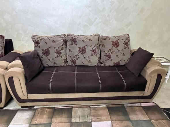 السلام عليكم تخم تركي نظيف استعمال مال بيت تخم كلش قوي وثكيل نظيف رجليناته نظيفه قماشه نظريه كدام عينكم تجي وتشوفه وشوف نضافته مكاني بغداد حي اور
سعر560. الف
استفسار ***********
