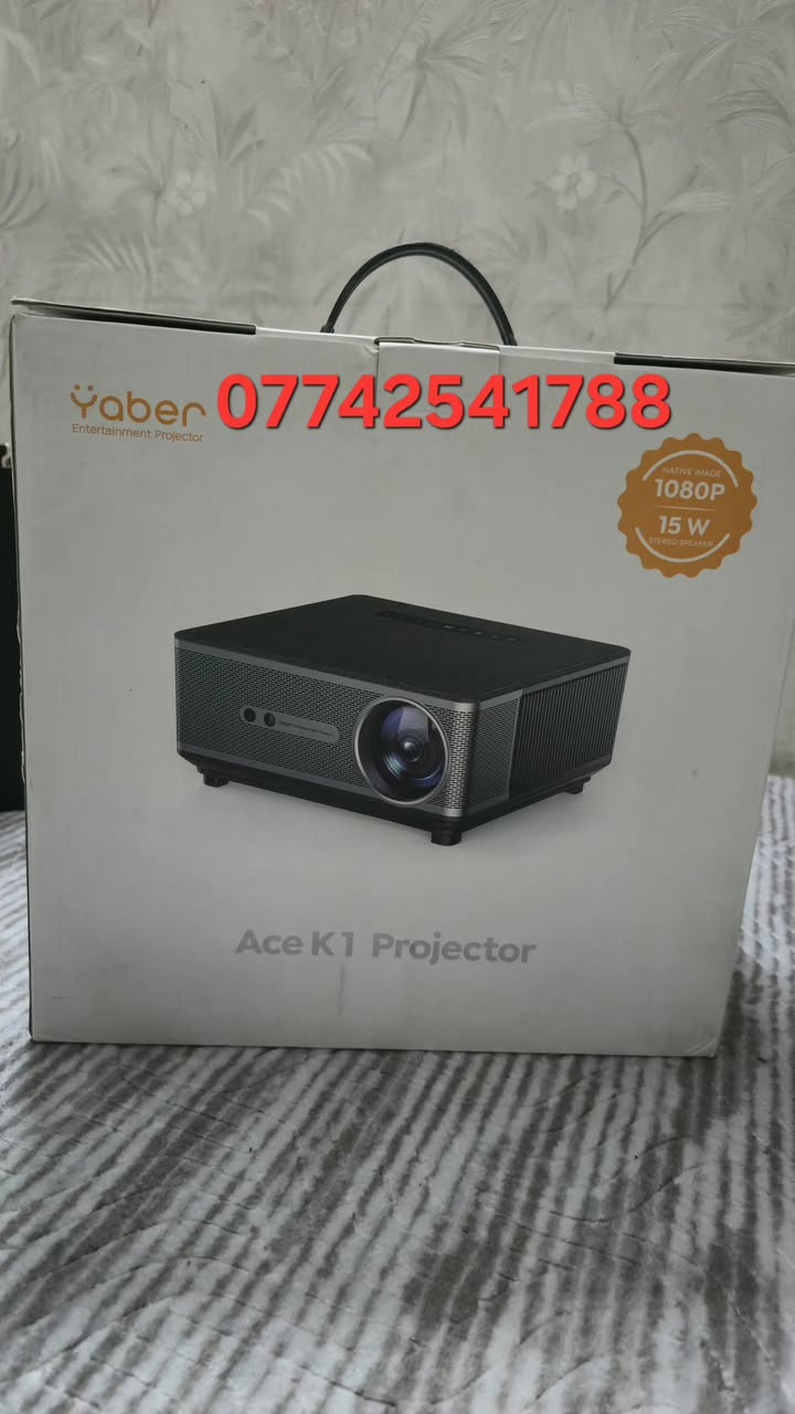 داتا بسطوع عالي يصل الى 20000.1 يعمل في الضوء
يحتوي على مكبر صوت مدمج بقوة 15 واط.
الجهاز مزود بتركيز تلقائي وتصحيح تلقائي للانحراف، مما يضمن نسبة عرض مثالية.
يعمل الجهاز بنظام بصري مغلق بالكامل لمنع دخول الغبار، مما يقلل من البقع السوداء ويحافظ على جودة الصورة. يدعم دقه 4k يربط جميع الموبايلات واي فاي
حجم الجهاز كبير جوده في الصناعه بشكل ممتاز
للحجر واتس اب
***********
