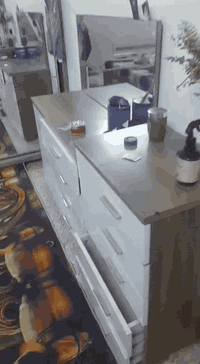 غرفه 7 قطع احله من صور سعر 310 ويه نقل ونصب اي استفسار رقم ***********
