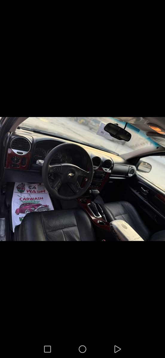 سلام عليكم بلايزر ام فوي 2008 رقم سليمانية مكانهة بصرة سيارة نضيفة السعر خاص ***********
