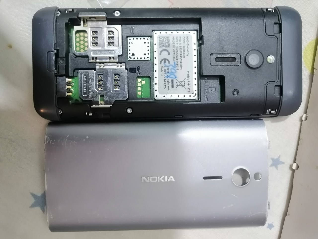 السلام عليكم اعيد النشر بسبب الوعود الكاذبه موبايل نوكيا 230 دبل شريحه غني عن التعريف مستعمل نضيف اصلي وكالة الاجراص فيتنامي وليس كوبي مع الملحقات  السعر 40 الف مكاني بغداد ساحه عدن


**إذا كنت صاحب هذا الإعلان وتريد حذفه لأي سبب، رجاءا أرسل رسالة إلى الدعم الفني**