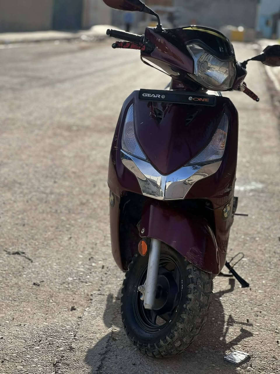 ماطور اوتوماتيك هندي محرك 125ss نضيف ما يحتاج اي شي محرك نضيف لا صوت و بخار صرف البانزين قليل بيه عداد 120 تايرات جدد سعر 800 وبيه مجال للستفسار خاص او تعليق ***********
