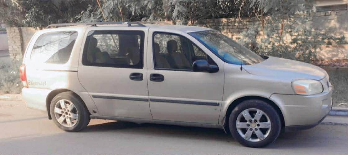 للبيع بلاندر موديل ٢٠٠٧ سياره بلاديه بدون لاضربه ولاصبغ فقط الدعاميه الخلفيه  مصبوغه غرفه نضيفه صدر امامي خلفي جديد تبريد منضومه جديده ٣ قطع تبريد   كير مكينه زينات  مكينه بيهه خيط تبخر بس كلشي مبيهه نشطه ونضيفه شاشه اصليه شاديلهه 
سياره جاهزه من كلشي مكينه ٣٩٠٠ رقم بغداد السياره مال رجال  جبير. صارله هواي عنده  السعر ٦٨ بيهه مجال حك الجيه الاتصال ع رقم رجاءا
***********  المكان بغداد المنصور
