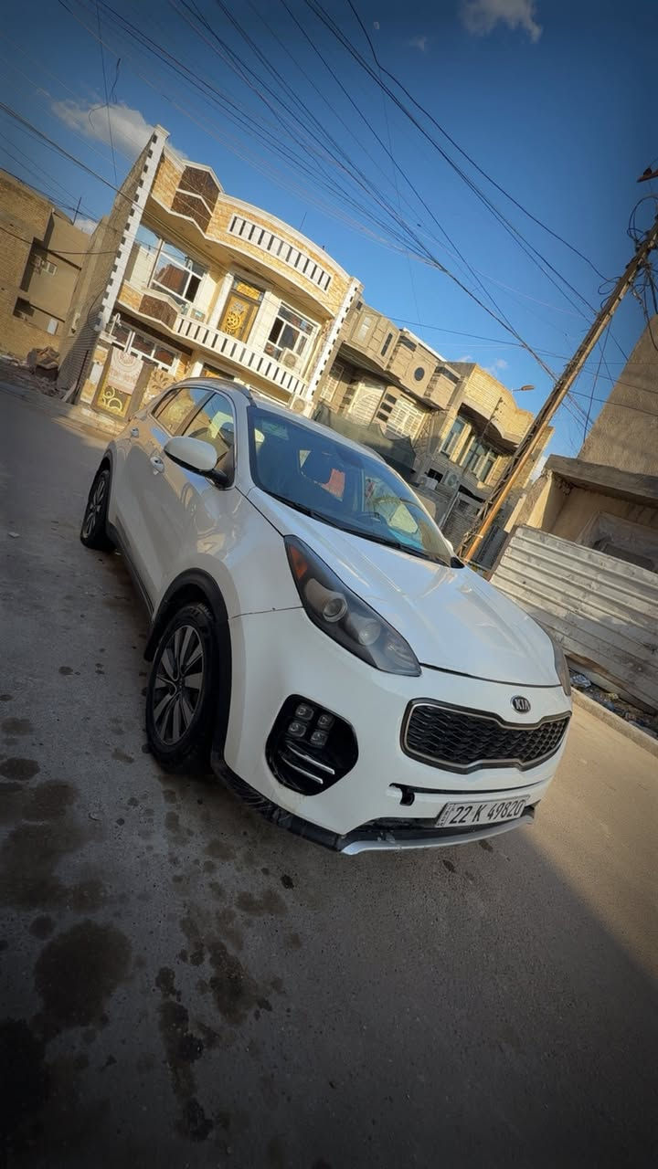 السلام وعليكم من رخصه الادمن 
كيا سبورتج رقم اربيل الجديد ٢٠١٧ بسعر ١٢٥ ورقه متوازي 
بدون مراوس فقط نقد بسم عربي تريد تحويل تريد وكاله 
سياره جاهزه وهذه حادثه موضح بصور بدون دواخل ابد شواصي لغود كفاله وهنا بالعراق بيها بابين صبغ 
بدون نقص ققط صدرها تعبان للأمانه مواصفات نص فول 
معروفه ماشيه ٩٧ الف اي استفسار ‭٠٧٨٩ ٠٨٣ ٤١٢٨‬
مكاني بغداد غزاليه
