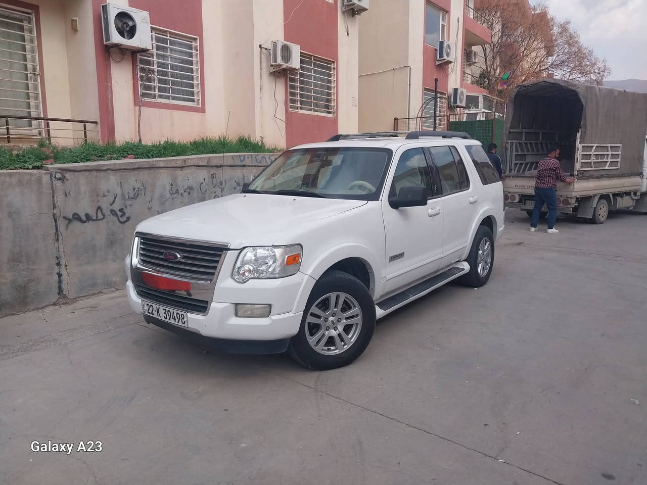 السلام عليكم فورد اكسبلورر ٢٠٠٩بيه ٣قطع بدون دواخل السعر ١٠٣
الاتصال ***********
