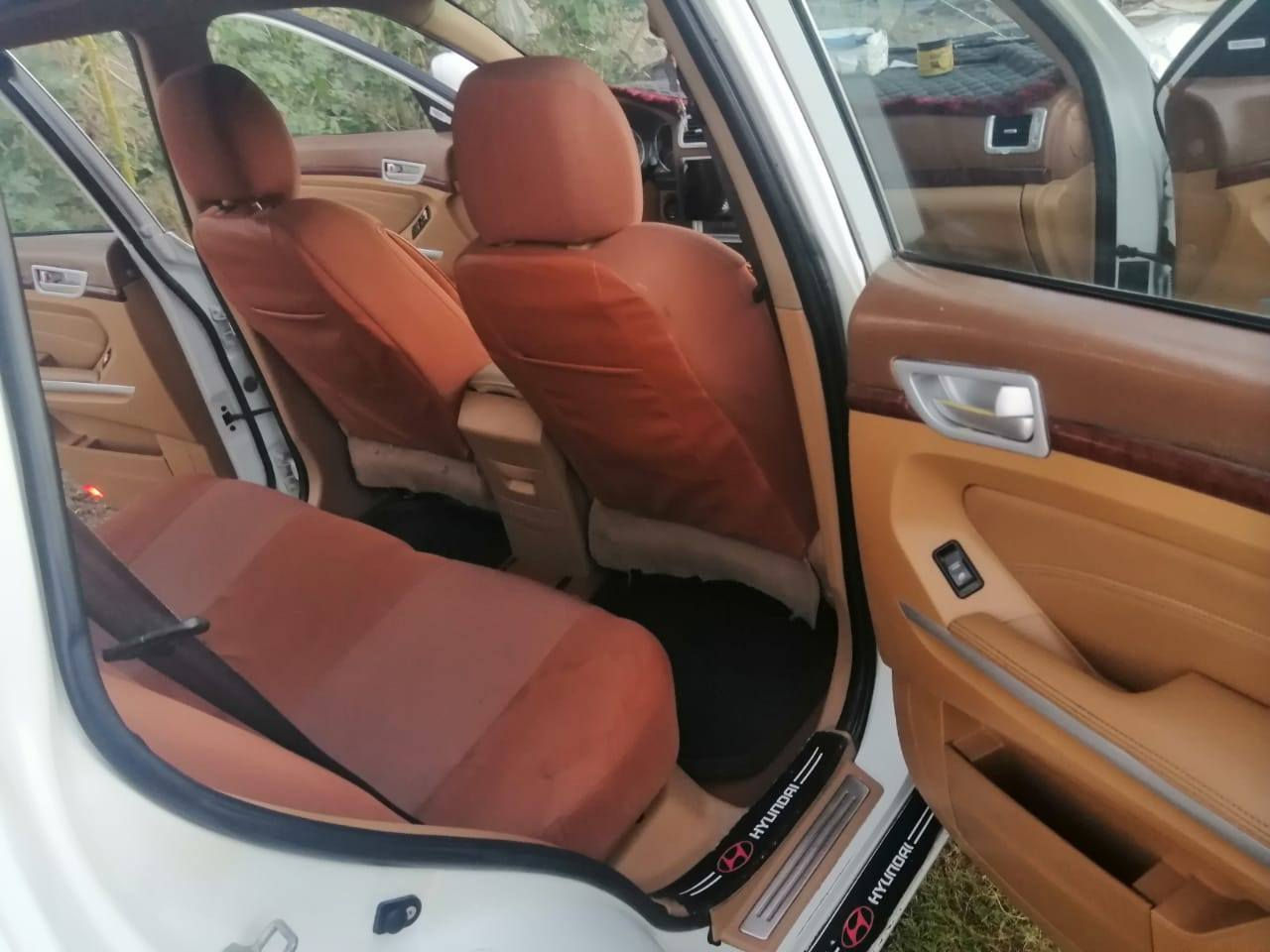 هاوتي موديل 14 كير ومكينه كامري سياره مكفوله من ضربه وصبغ رقم بغداد تحويل مباشر سعره ٧٠ وبيه مجال مكاني بغداد الدوره ***********
