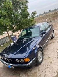 بي ام735السياره جاهزه كير محرك خير من الله مكفولات تخم تاير حداديه خلف...