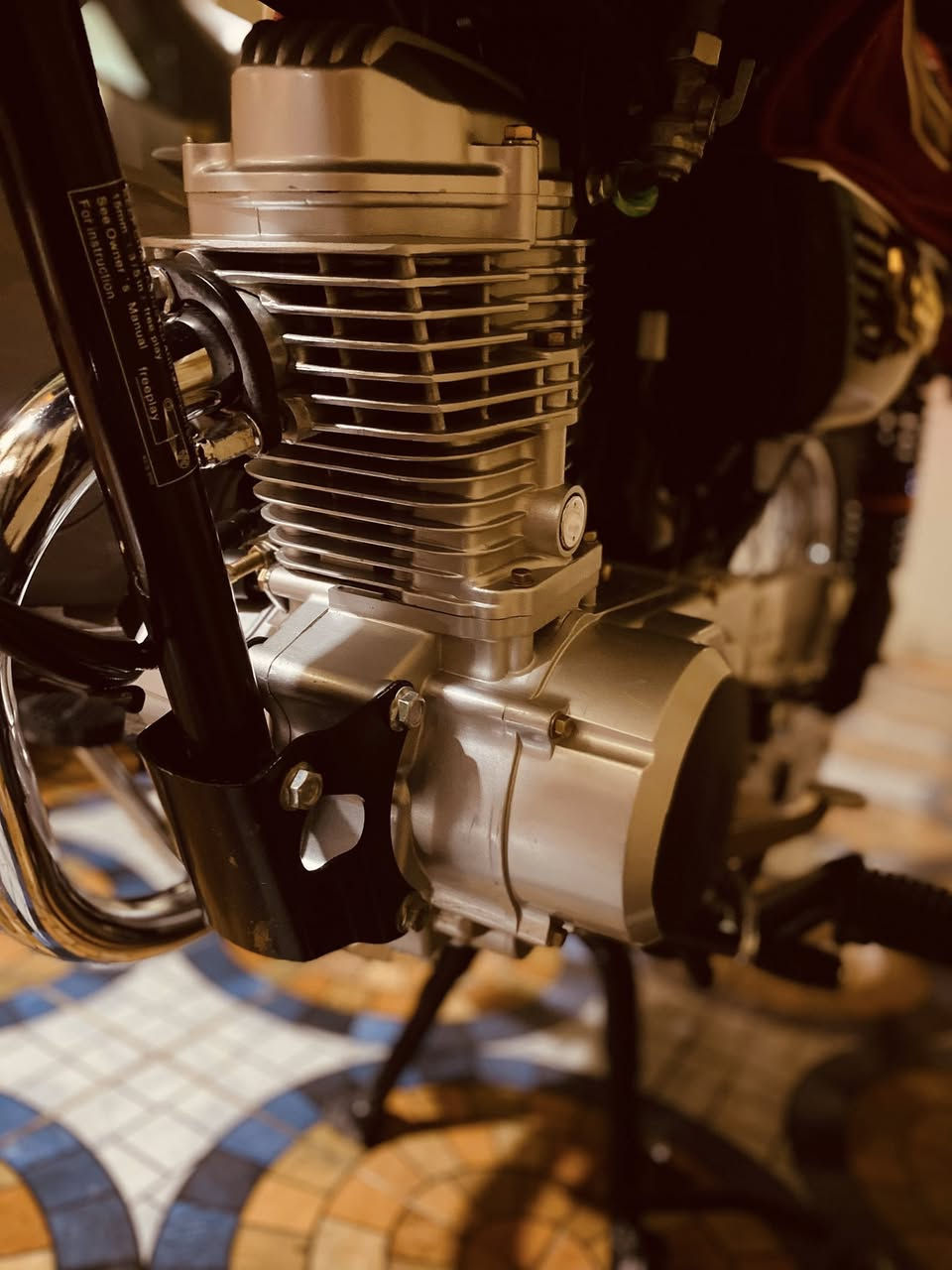 سلام عليكم نامه موديل 27 دراجه زيرو صارله شهرين بالشارع سويجات 2 أوراق كامله ماشيه 1200 يعني زيرو بمعنى الكلمه كفاله من البرغي للبرغي شراي اتصل وادلل مكاني ديالى بهرز *********** سعر 800 وبيهه مجال للشراي مو شراي لادوخني رجاءا
