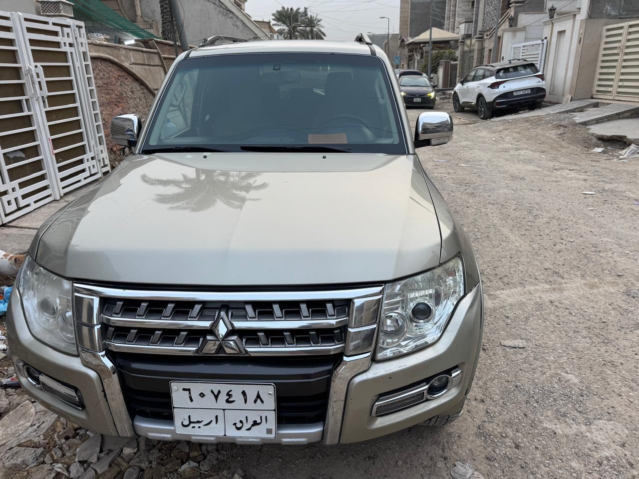 السلام عليكم 
باجيرو خليجي
موديل 2018 سلايت شاشة مكينة 3500
مكاني بغدادزيونه 