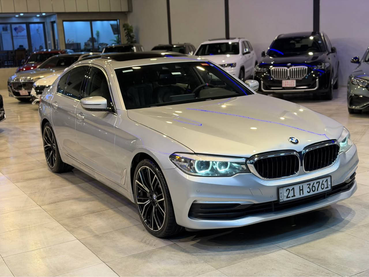 BMW 530 2020
مواصفات امريكي 
حساس خلفي امامي 
كيج الكتروني شاشة كبير 
سلايت 
بصمة 
كشنات هيتر ميموري 
صندوق كهرباء 
١ جاملغ صبغ بدون دواخل 
مكان سيارة اربيل 
267$
*********** وتس اب 
*********** أربيل, العراق
