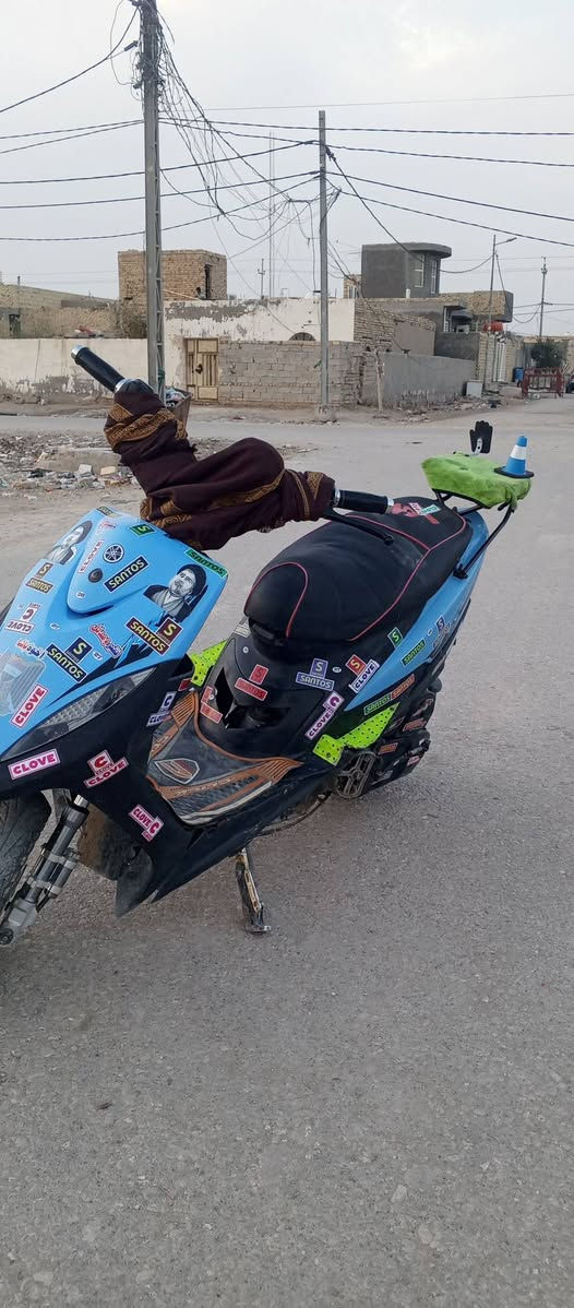 سلام عليكم ماكس عدله البيع بداله بس والفات نضافه 💯 سالف هندر كهربائي كامله 
كفرات كامله دبله رياضية صالنصه اف ام بوشه بالديه49 سعر 500بيه مجال حك جيه رقمي ***********
ؤ***********
