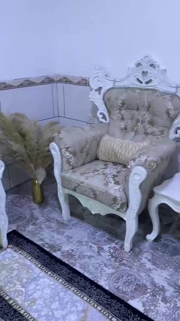 سليماني ٣٥٠ هةزار و مةجالةكي كةم بة تاخم طةبلةكانةوة


**إذا كنت صاحب هذا الإعلان وتريد حذفه لأي سبب، رجاءا أرسل رسالة إلى الدعم الفني**