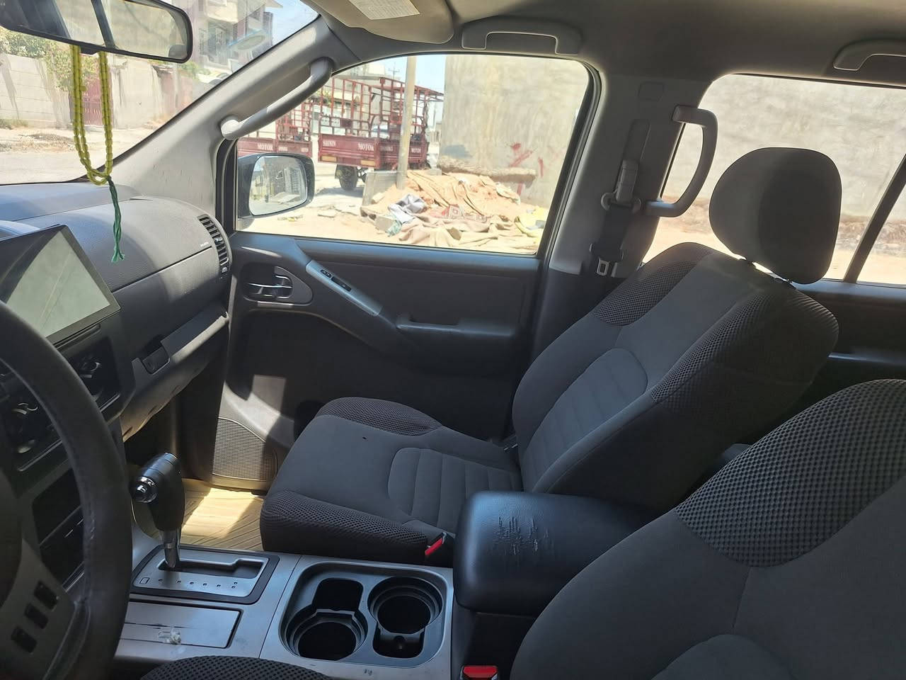 موديل ٢٠٠٨ لبيع سياره مكفوله من ضربه السعر ٩٥ $ باقي التفاصيل اتصل على الرقم *********** السياره بأسمي التحويل ثاني يوم

