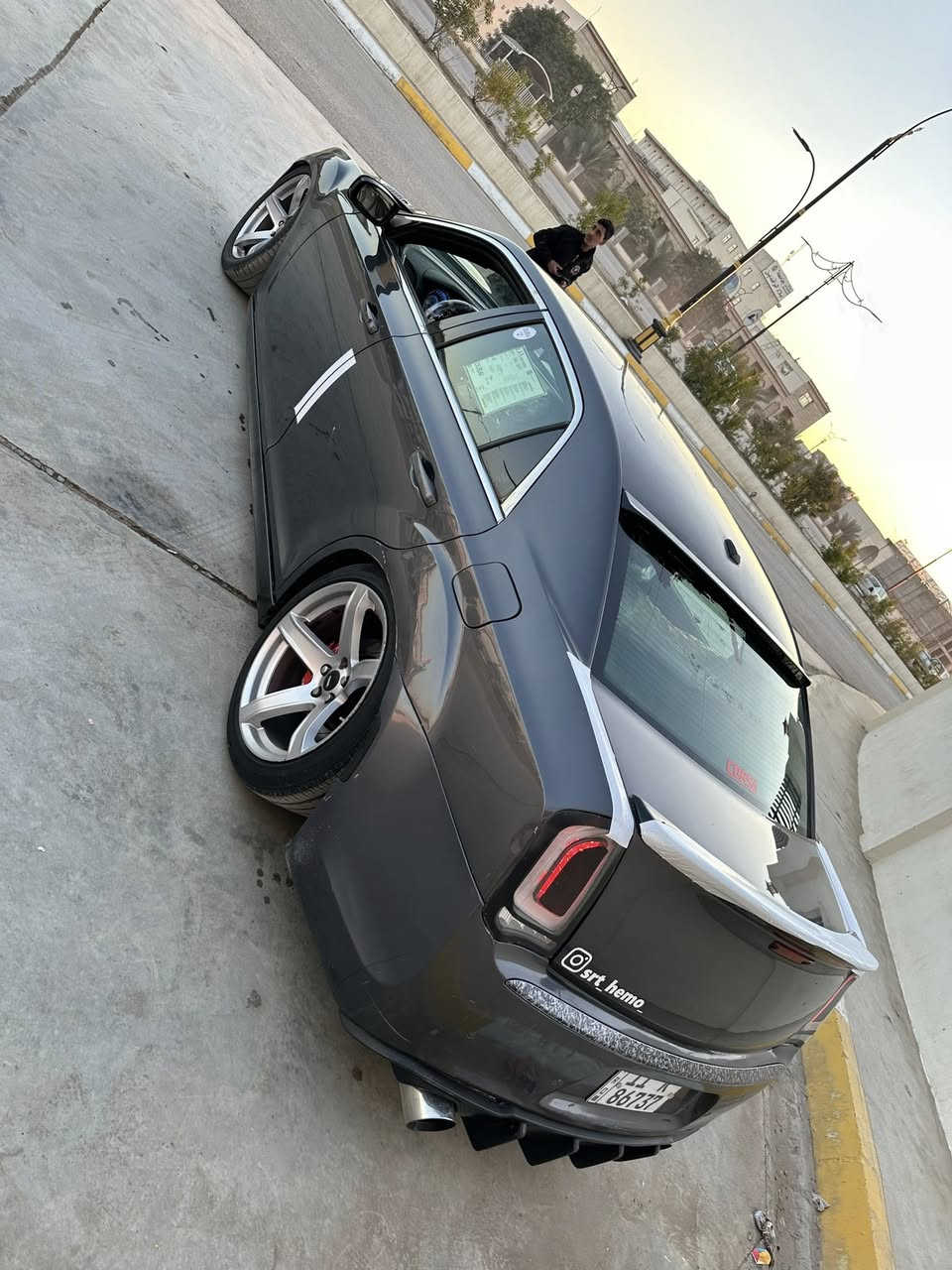 كرايسلر اوباما
موديل 2013 srt اصل 
 مكينة 6400
فول للاخير عدا البانوراما
رادار امامي جانبي
تبريد تدفئة كشنات
تدفئة ستيرن
كشنات كهرباء
تبريد تدفئة كلاصات
دوس كهرباء
ستيرن كهرباء
كشنات خزن
تبريد قطعتين

الاضافات
عليه منضومة جكات s2
اوركالات بجم وبكلايتات سستم كامل
وياله نجمه
اويل كاج كان
عليه تفريغ
دبات سود
عليه منضومة زنون نهار بومه
حلوك كورسا
حشوة محرك مال هيلكات مزود
السياره حادثه دعاميه خلفيه بدون صبغ مكفوله كفاله عامه 
السعر 158وبيه مجال بصيط 
مكاني ديالى بعقوبه تقاطع القدس 
للاستفسار ***********
