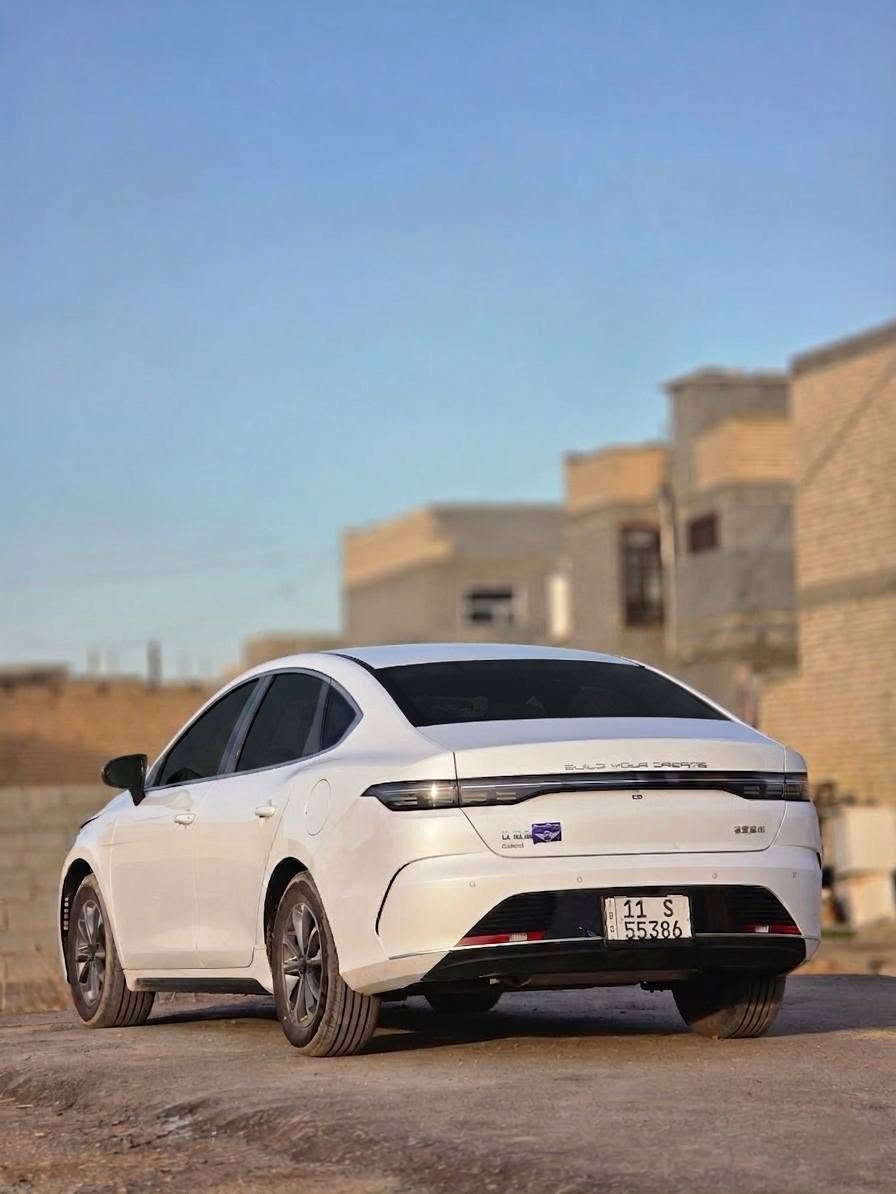سلام عليكم 
BYD دستروير الجيل 5
للبيع السيارة فول مواصفات عدى الفتحه 
السيارة كامله هيه وملحقاتها الاصلية اي نقص مابيها ✅️
 + شاحن سريع 16 امبير ⚡️
السيارة ماشية 10 الاف وبعدها بوضع الوكالة 🔋
 مكفولة كفاله عامه عدى رصعه بسيطة جدا حجم اصبعين (بخشم البنيد )
السعر 20 مليون وبيها مجال بسيط جداً ⛔️
مكاني كربلاء 
اذا ماعجبك السعر لا تكسر بحلال العالم رجائاً 🌹🤍
للاستفسار اكثر التواصل :***********
