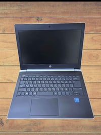 💻لابتوب من الجيل الثامن بسعر 170 الف دينار فقط 💁   ممتاز للدراسة والطب...