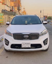 سورنتو 2016 امريكي  سعرهه128 مكانه بغداد 07717417826رقم بغداد تحويل ثا...