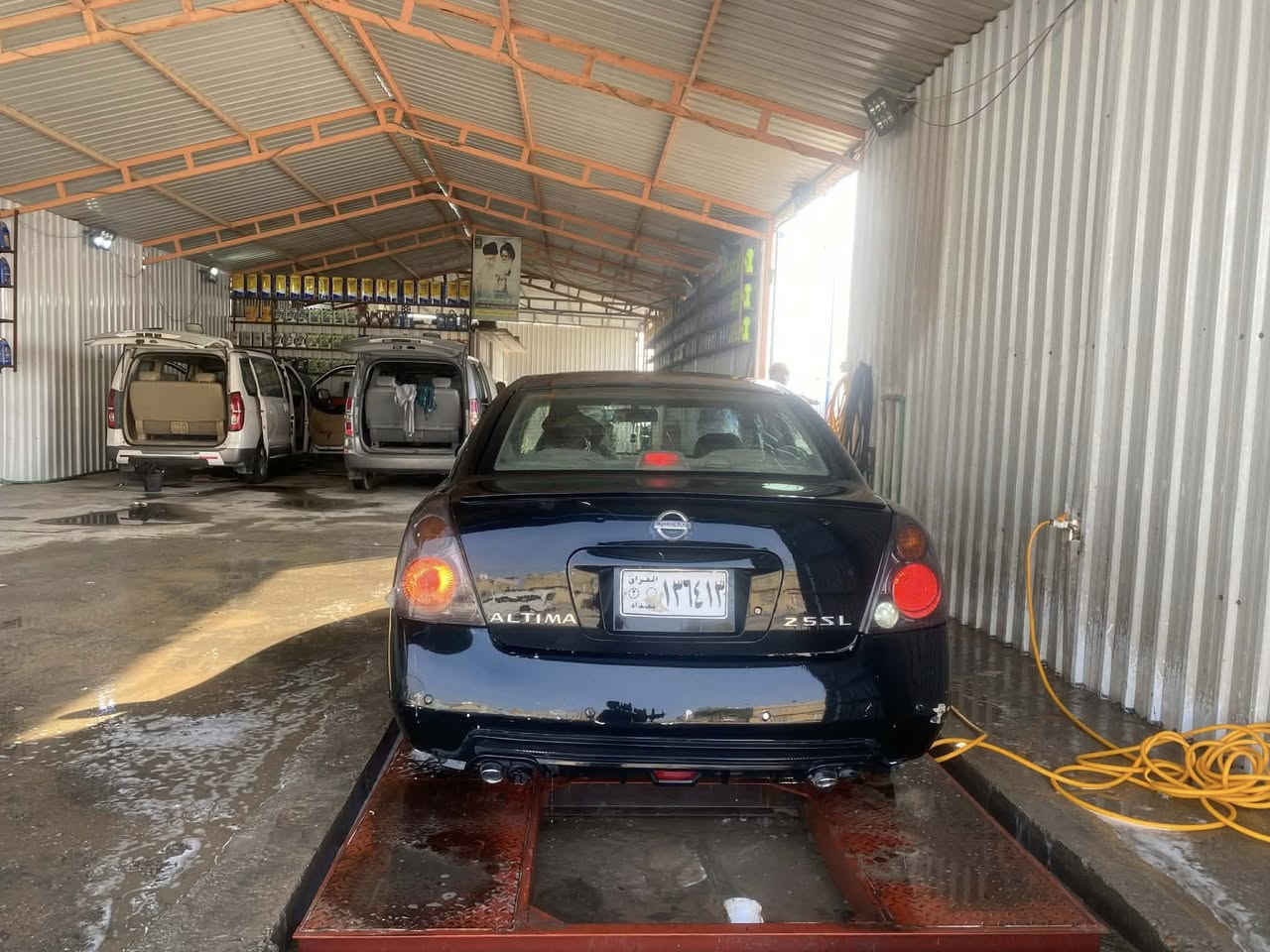 سلام عليكم سيارة اليتما نيسان 2004مصبوغه احزام رقم صدامي بغداد أنا أتكفل بتحويله يعني المشتري يستلم رقم إنكليزي وسنويه عاج مكان السيارة النجف الأشرف السعر(50 وبيه مجال)
***********
