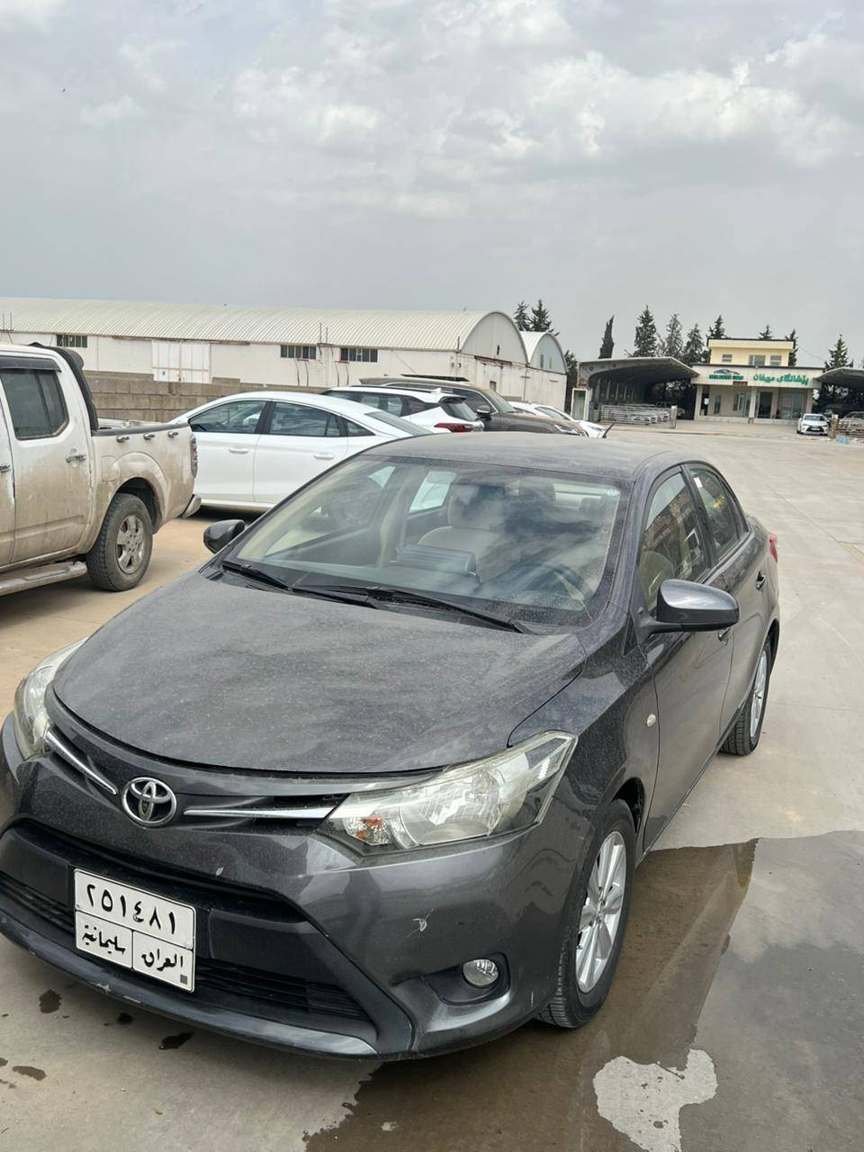 سڵاو لە ئە دمین
یارس مۆدئل    2015    گئڕو مە کینەو کارە باهی بە شە رت
سە تفیتە ر تە قە ورە قە ینییە  داعمولئدراوی نییە پئنج پارچە ی بۆیاخە لە سە رساخی
موسو بڕاووە ئە وە لیاتو خە رامە بە شە رت
سئعری   90   مە جال
سە یارە کە لە سلئمانییە
***********
***********   فایبە رو واسئاپی لە سە رە
