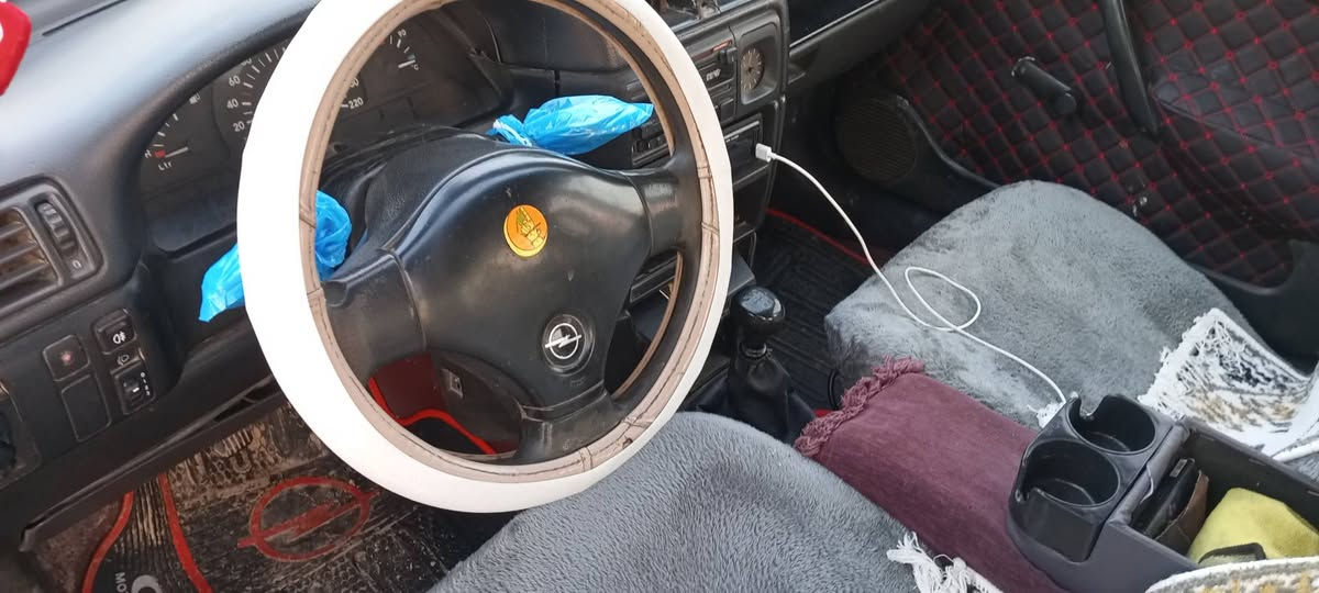 اوبل فكتره 92 كركوك سياره جاهزة سنويه عاج دفتر بانزين سنويه بل 2021منتهيه سعر 32,بي مجال محرك 20شرط تحويل اوكاله


**إذا كنت صاحب هذا الإعلان وتريد حذفه لأي سبب، رجاءا أرسل رسالة إلى الدعم الفني**