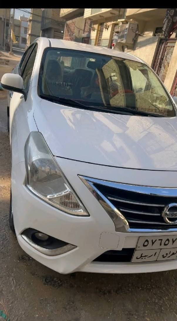 السلام عليكم
نيسان سني  2020 بليتة زرقاء 
مكينتها مكفولة كفالة عامة من كلشي 
بيها بارد قليل بالجاملغ مكفولة من الحادث 
بيها طخات بسيطة  
رقم اربيل  السعر 108 ويها مجال 
مكان السيارة الدوانية
 الاتصال او واتساب   ***********
