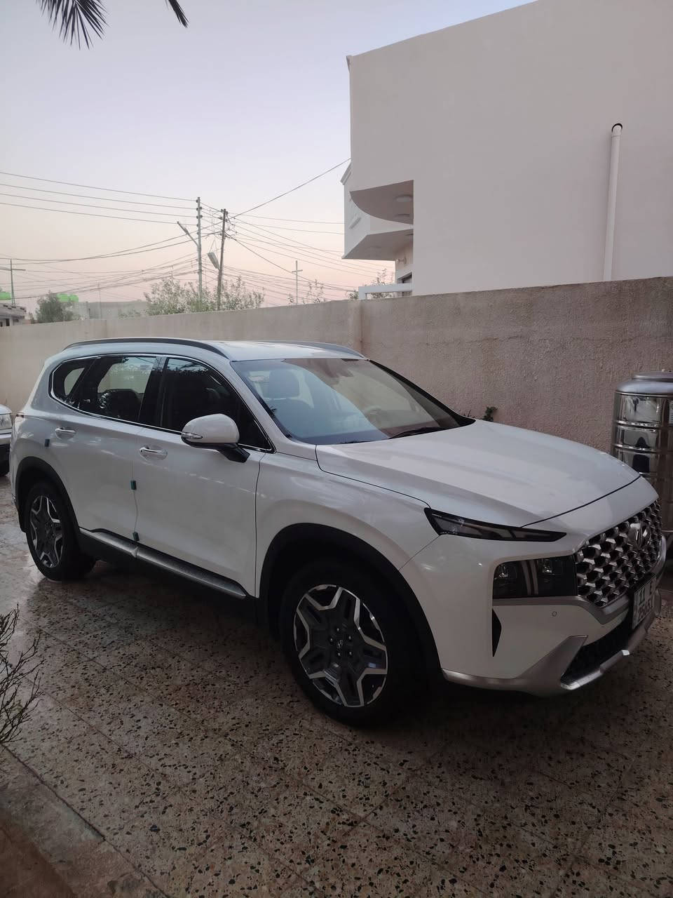 سنتافي خليجي فوول موصفات
ماشيه ٣١ الف كليومتر
رقم بغداد بأسمي
كفاله عامه من اي شي (الصبغ، الشخط، رصعه)
مكينه 3600
٧ راكب
٣ قطع تبريد
بصمه
تشغيل عن بعد
التايرات مال شركه برغي مابيهة نقص السعر 295 وبيها مجال المكان ديالى الخالص رقم *********** ***********
